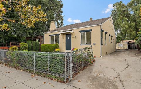 Tiny photo for 320 N 11th Street, SAN JOSE, CA 95112 (MLS # ML82027923)