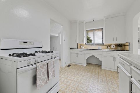 Tiny photo for 320 N 11th Street, SAN JOSE, CA 95112 (MLS # ML82027923)