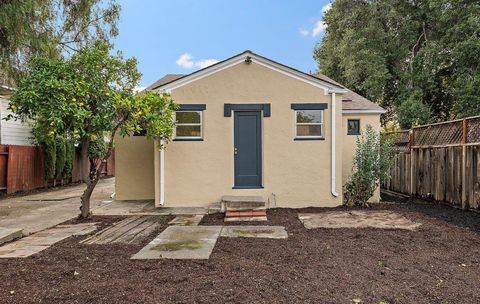 Tiny photo for 320 N 11th Street, SAN JOSE, CA 95112 (MLS # ML82027923)