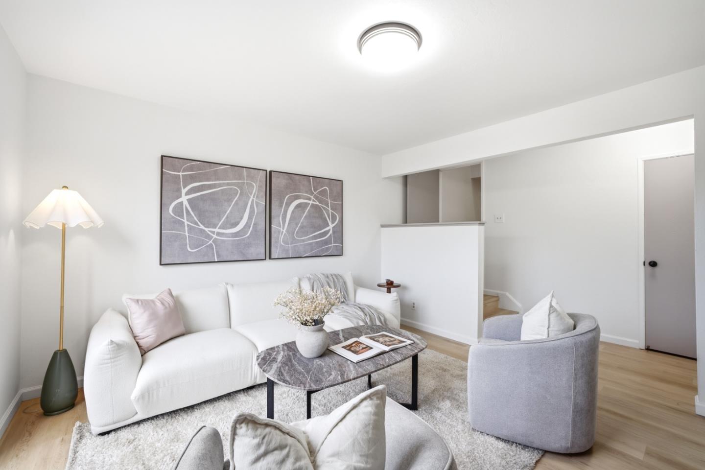 16 Moneta Court