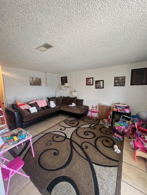 2915 Pixie Dr, Stockton, CA 95203