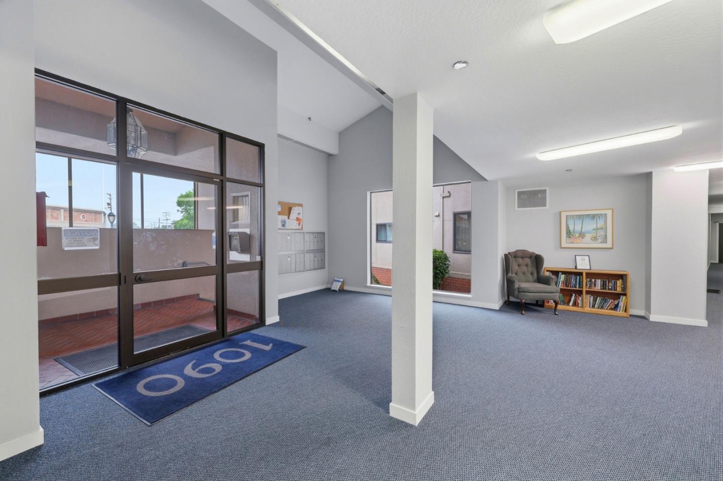 1090 Main Street 201