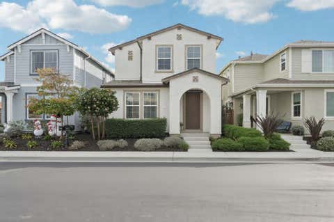 Photo of 19307 Stonehenge Lane, Marina, CA 93933 (MLS # ML82052214)