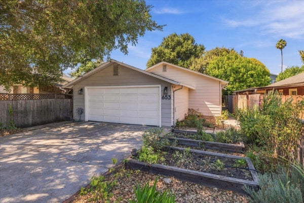 653 SAN BENITO AVE, MENLO PARK, CA 94025 - Image 0ff6f3027bf8a92cc9b6d93cf1feece3/1584288687