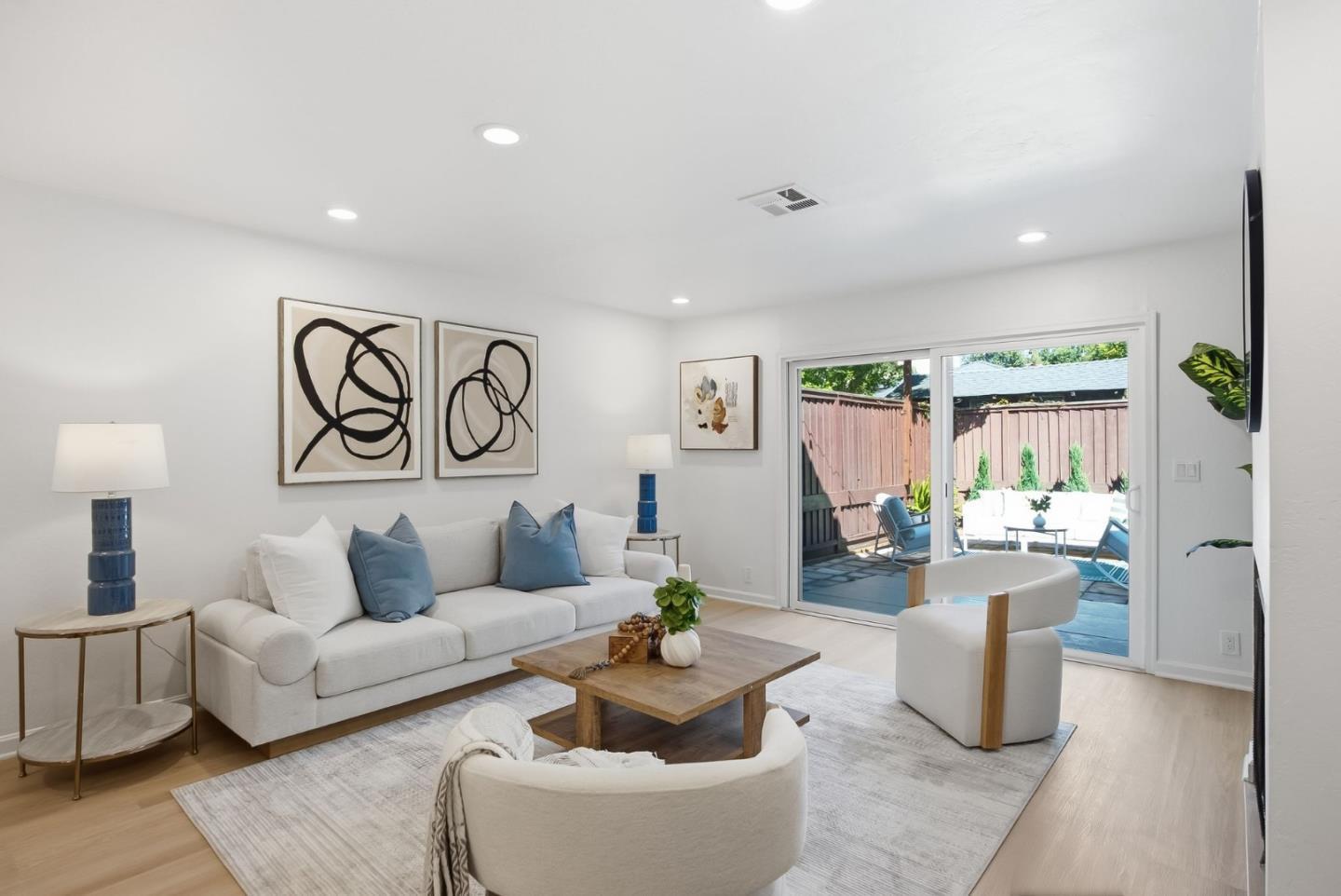 633 Forest Avenue