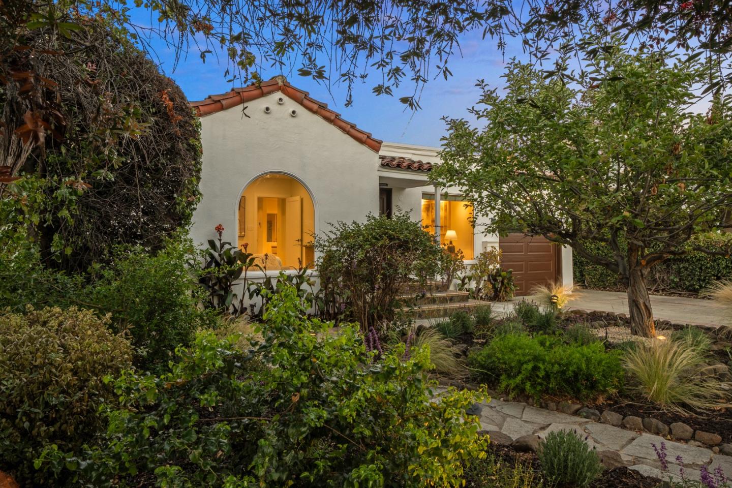 Photo 1 of 32 — 1040 Haven Avenue, REDWOOD CITY, CA 94063