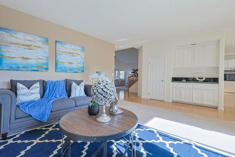 Tiny photo for 424 Coventry Place, DANVILLE, CA 94506 (MLS # ML82034061)