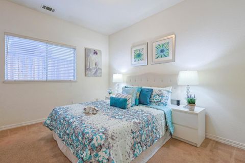 Tiny photo for 424 Coventry Place, DANVILLE, CA 94506 (MLS # ML82034061)