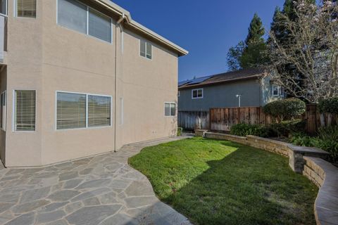 Tiny photo for 424 Coventry Place, DANVILLE, CA 94506 (MLS # ML82034061)