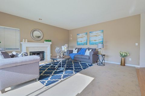Tiny photo for 424 Coventry Place, DANVILLE, CA 94506 (MLS # ML82034061)