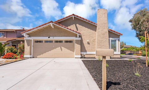 Featured picture for the property ML82005694