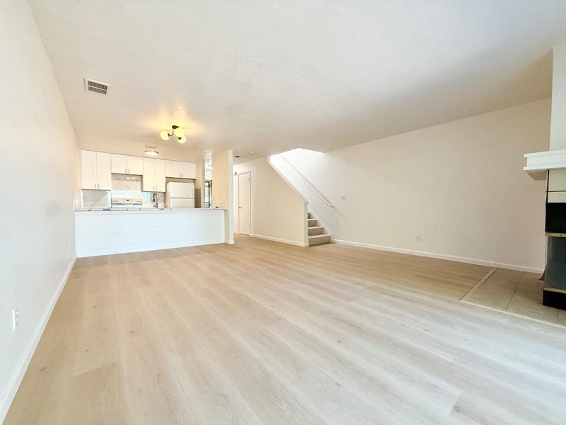3101 Peppermill Circle