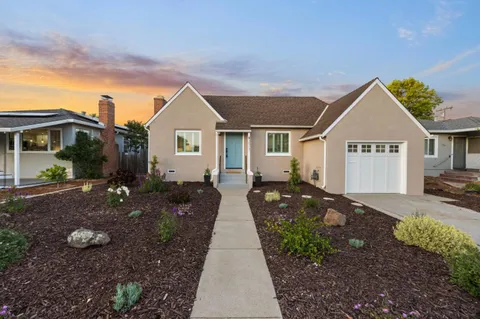 3517 Pasadena Drive, San Mateo, CA 94403 - #: ML82007276