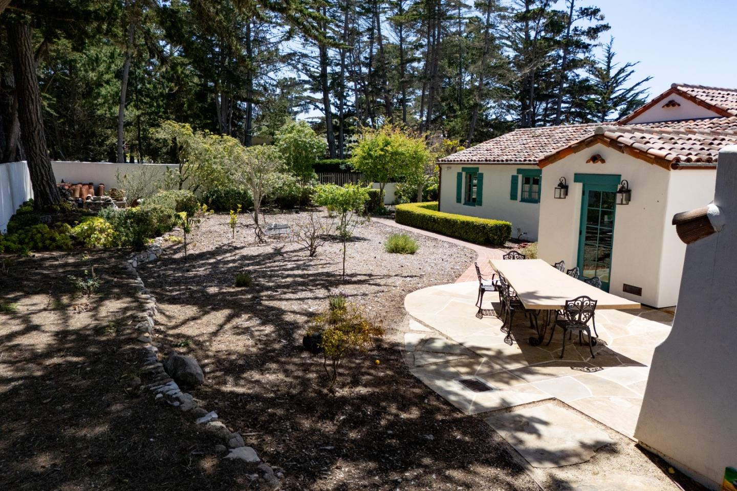 Listing image 65