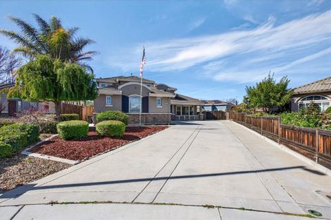 Photo of 866 Covey Court, HOLLISTER, CA 95023 (MLS # ML82036505)