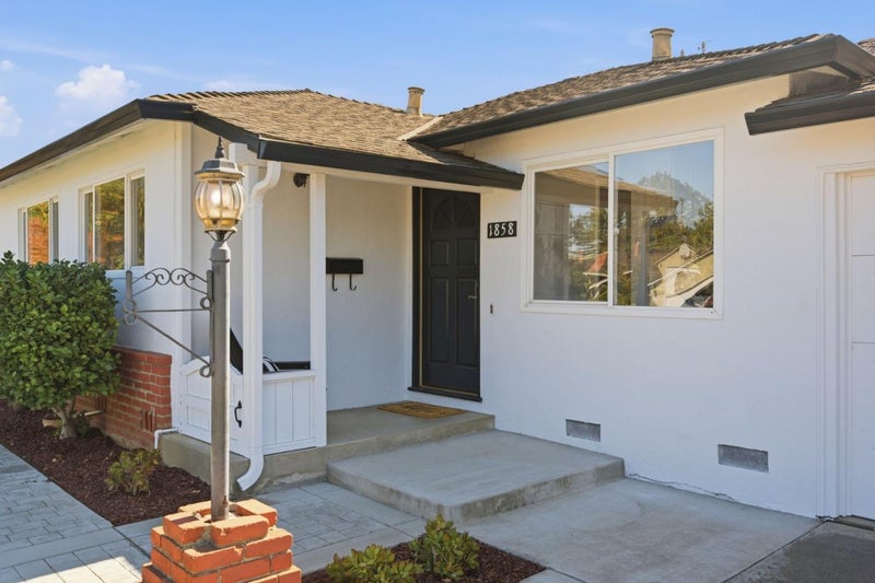 1858 Comstock Lane