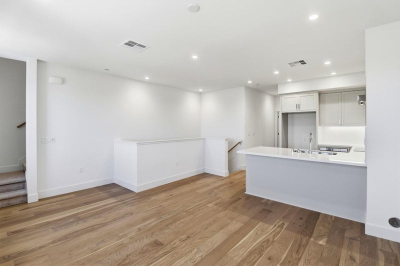 2859 Josephine Lane