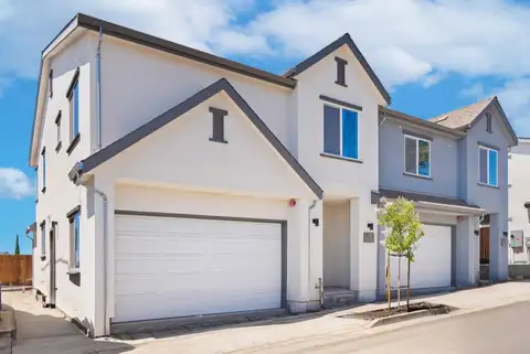 16 Silver Elm Court, San Jose, CA 95127 - #: ML82055818