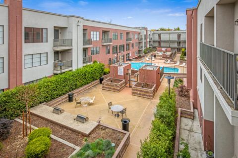 Tiny photo for 1060 S 3rd Street #233, SAN JOSE, CA 95112 (MLS # ML82039748)