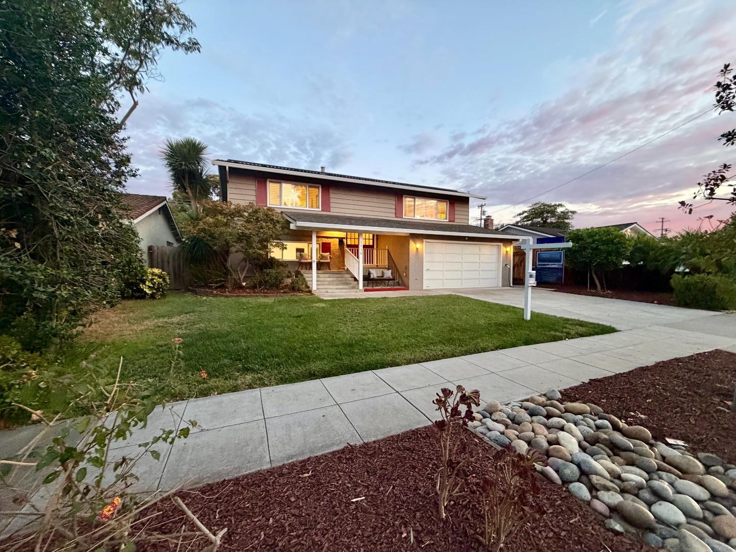 1538 Hallcrest Drive