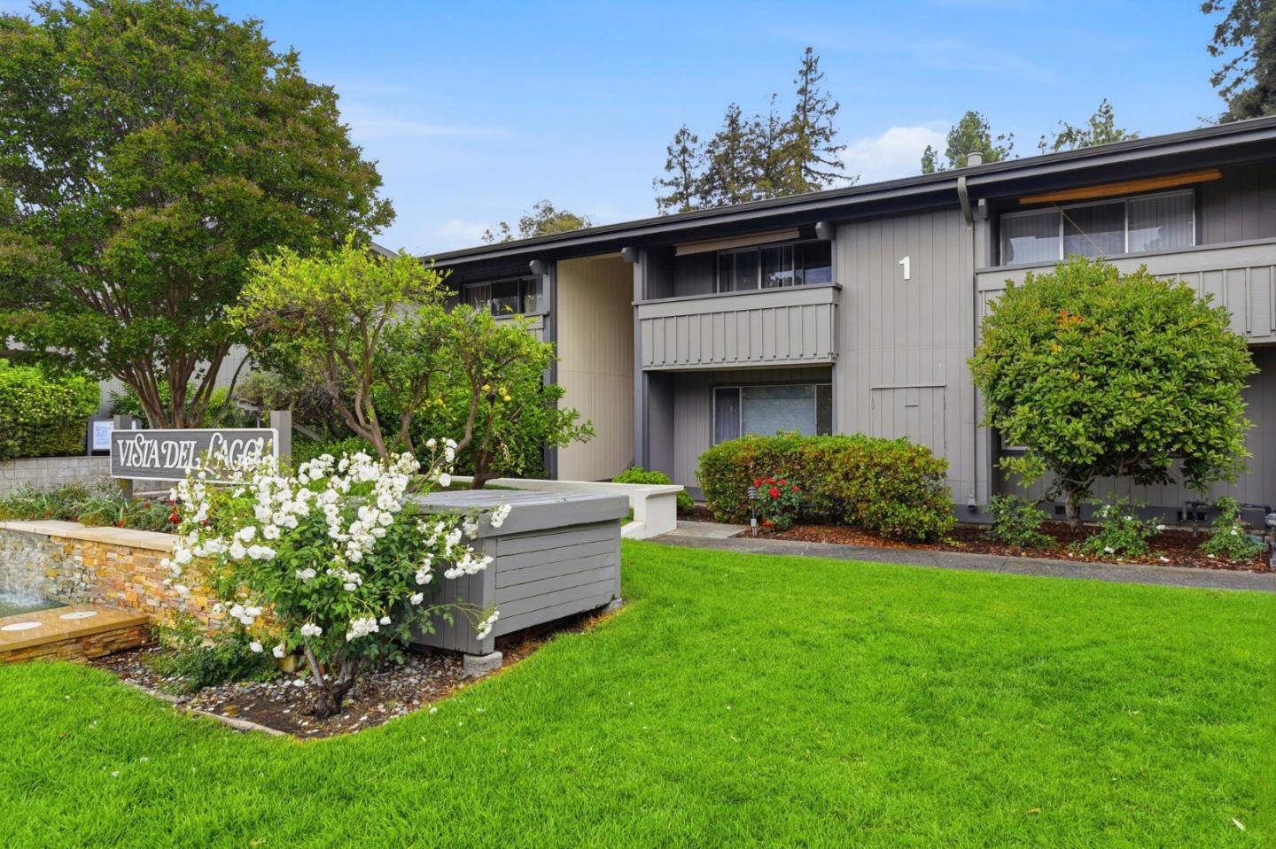 151 Buckingham Drive 251