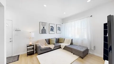 99 Holloway Avenue, San Francisco, CA 94112 - #: ML82034334