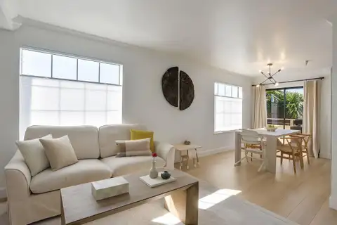 MLS: ML82054852