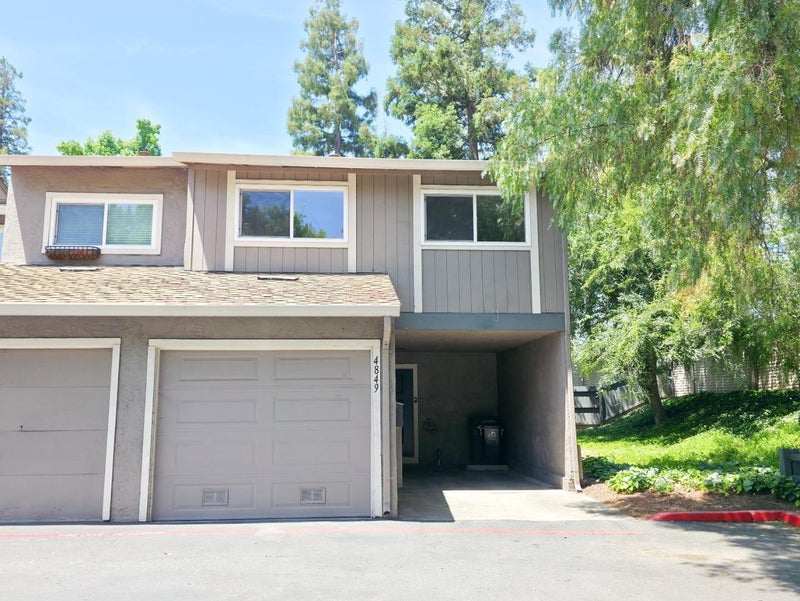 4849 Cherrythorne Lane