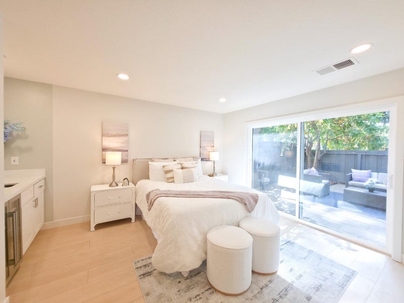 4849 Cherrythorne Lane