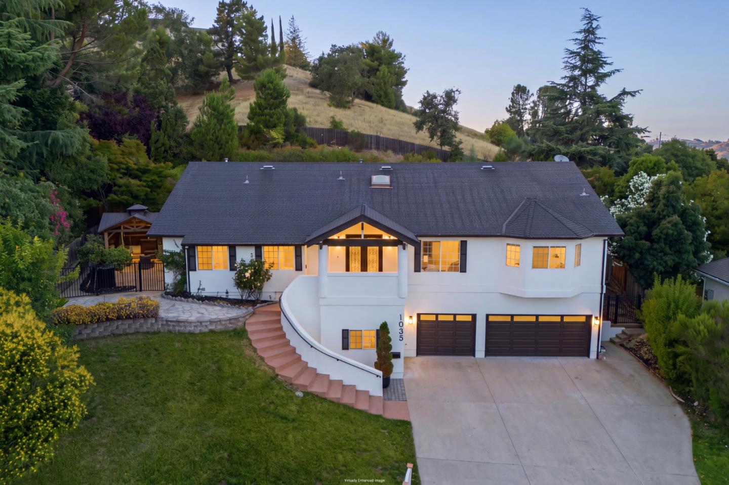 1035 Appian Way