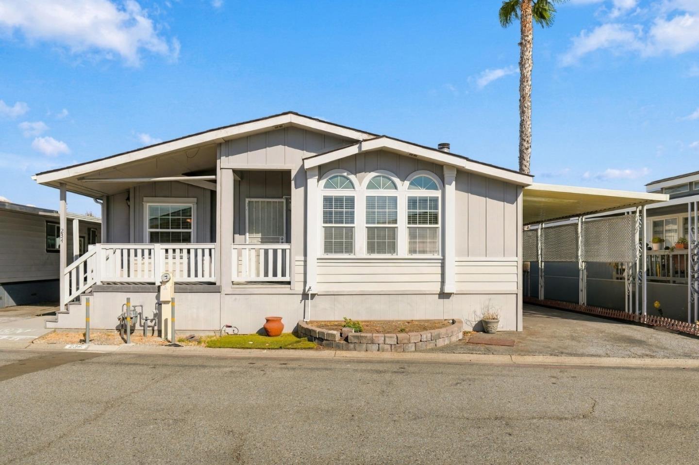 1085 Tasman Drive