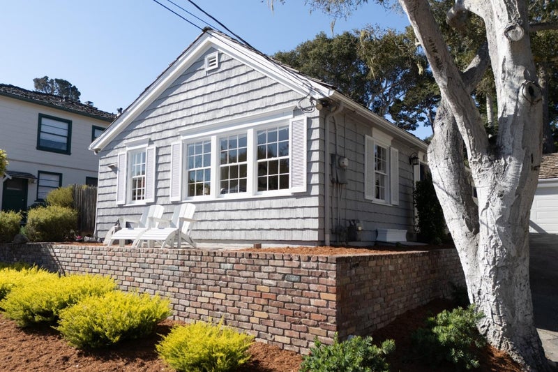 856 Fountain Avenue