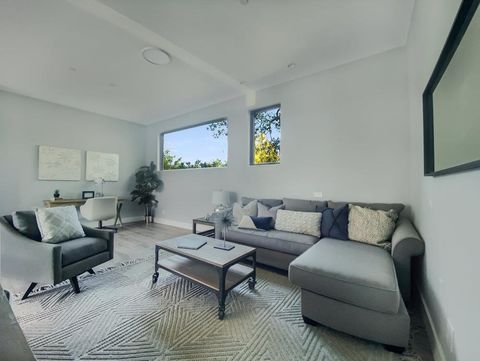 Tiny photo for 10 Notre Dame Place, BELMONT, CA 94002 (MLS # ML82053700)