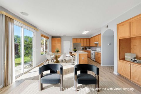Tiny photo for 27 Tradition Way, BRENTWOOD, CA 94513 (MLS # ML82039800)