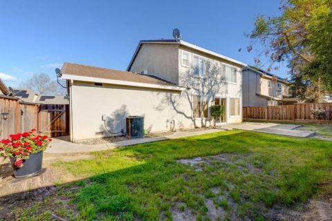 Tiny photo for 27 Tradition Way, BRENTWOOD, CA 94513 (MLS # ML82039800)