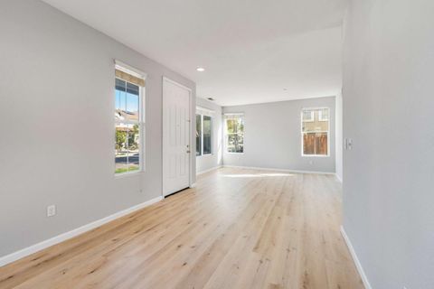 Tiny photo for 27 Tradition Way, BRENTWOOD, CA 94513 (MLS # ML82039800)