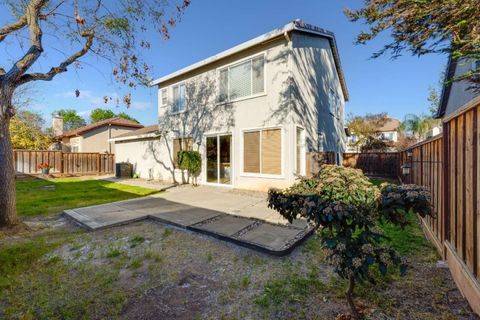 Tiny photo for 27 Tradition Way, BRENTWOOD, CA 94513 (MLS # ML82039800)
