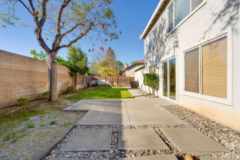 Tiny photo for 27 Tradition Way, BRENTWOOD, CA 94513 (MLS # ML82039800)