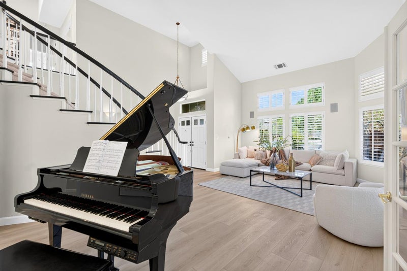 848 Summit Court