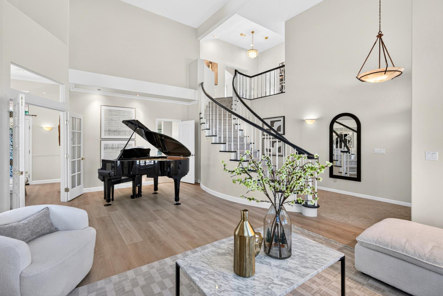 848 Summit Court