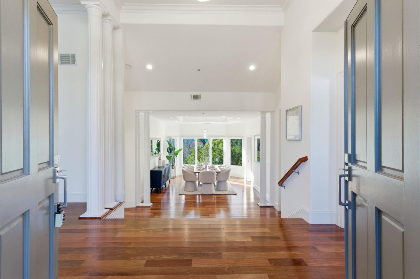 15955 Cerro Vista Court