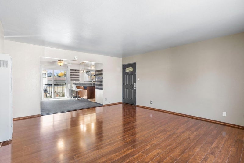 1124 Rex Road