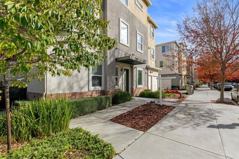 Tiny photo for 1038 Giacomo Lane, SAN JOSE, CA 95131 (MLS # ML82030645)