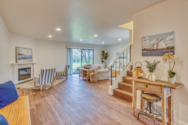 3850 RIO RD APT 24, CARMEL, CA 93923 - Image 135e274ca8b54e68243b2cccf5e53390/2904613541