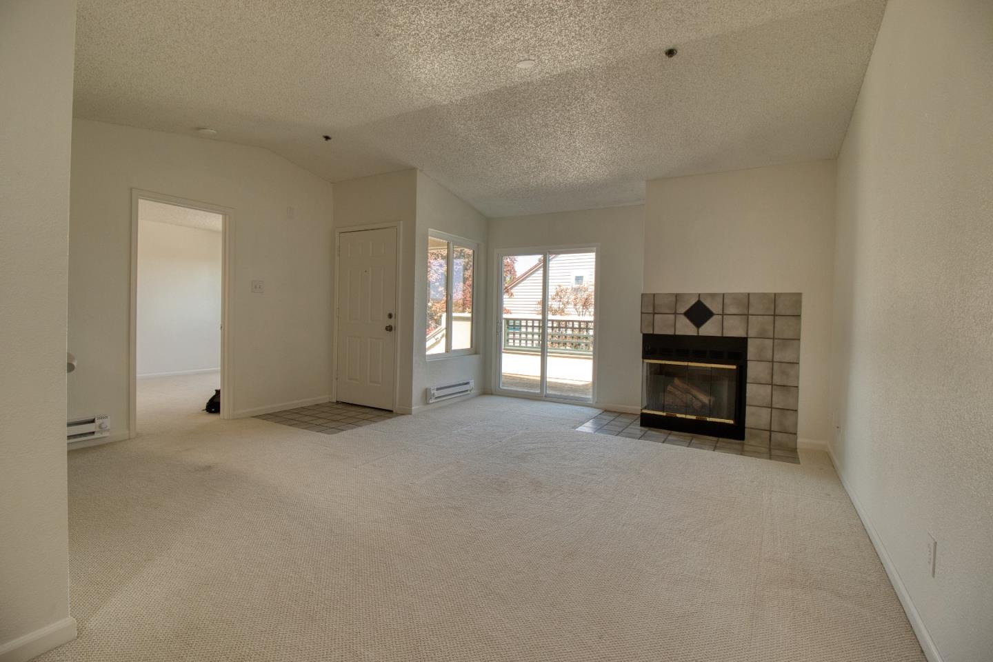 1201 Glen Cove Parkway 1816