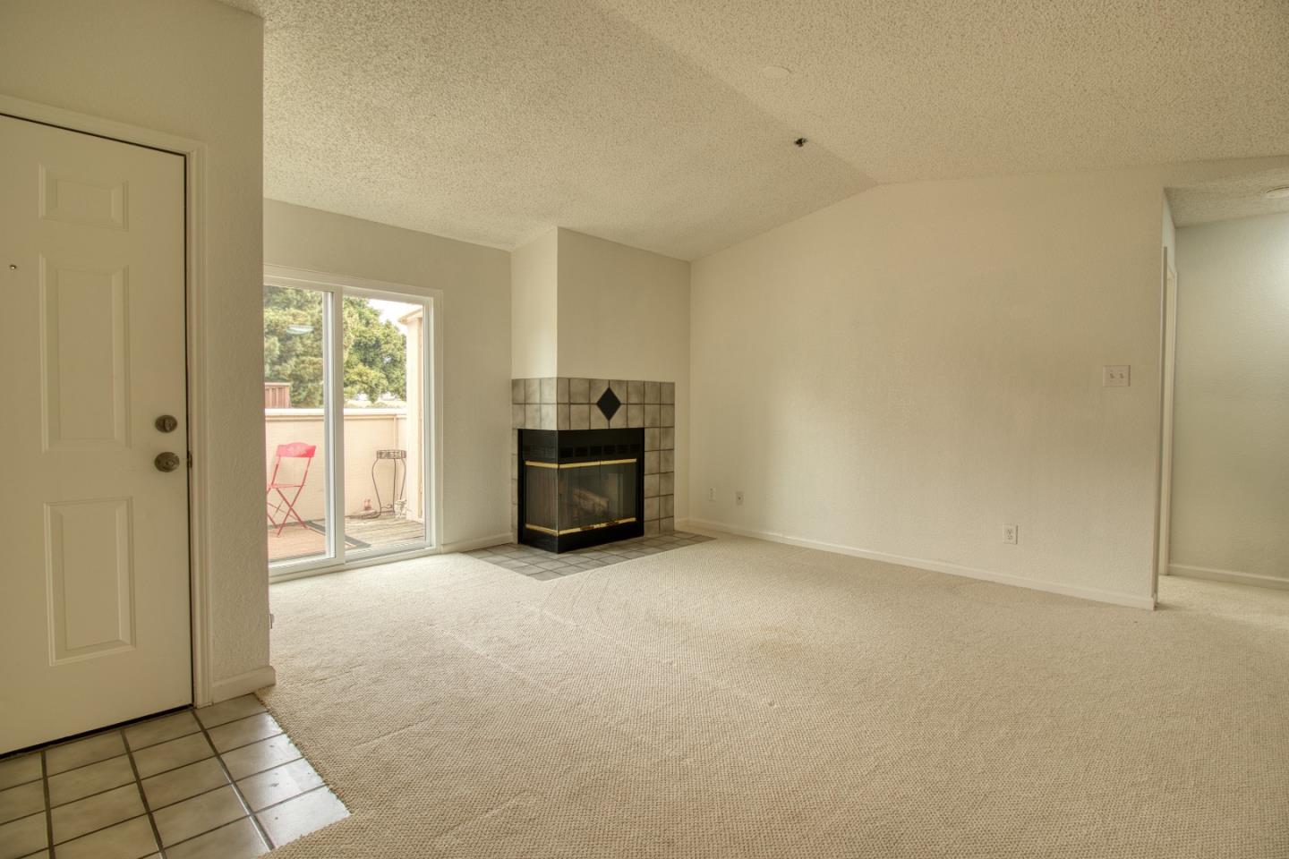 1201 Glen Cove Parkway 1816