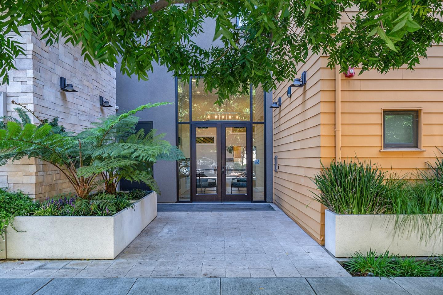 86 3rd Street 203