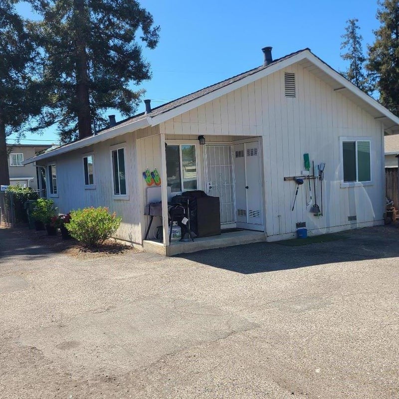 28 Topeka Avenue