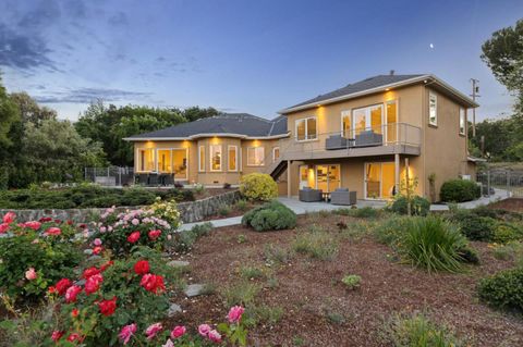 140 Ridgeway Road WOODSIDE CA 94062