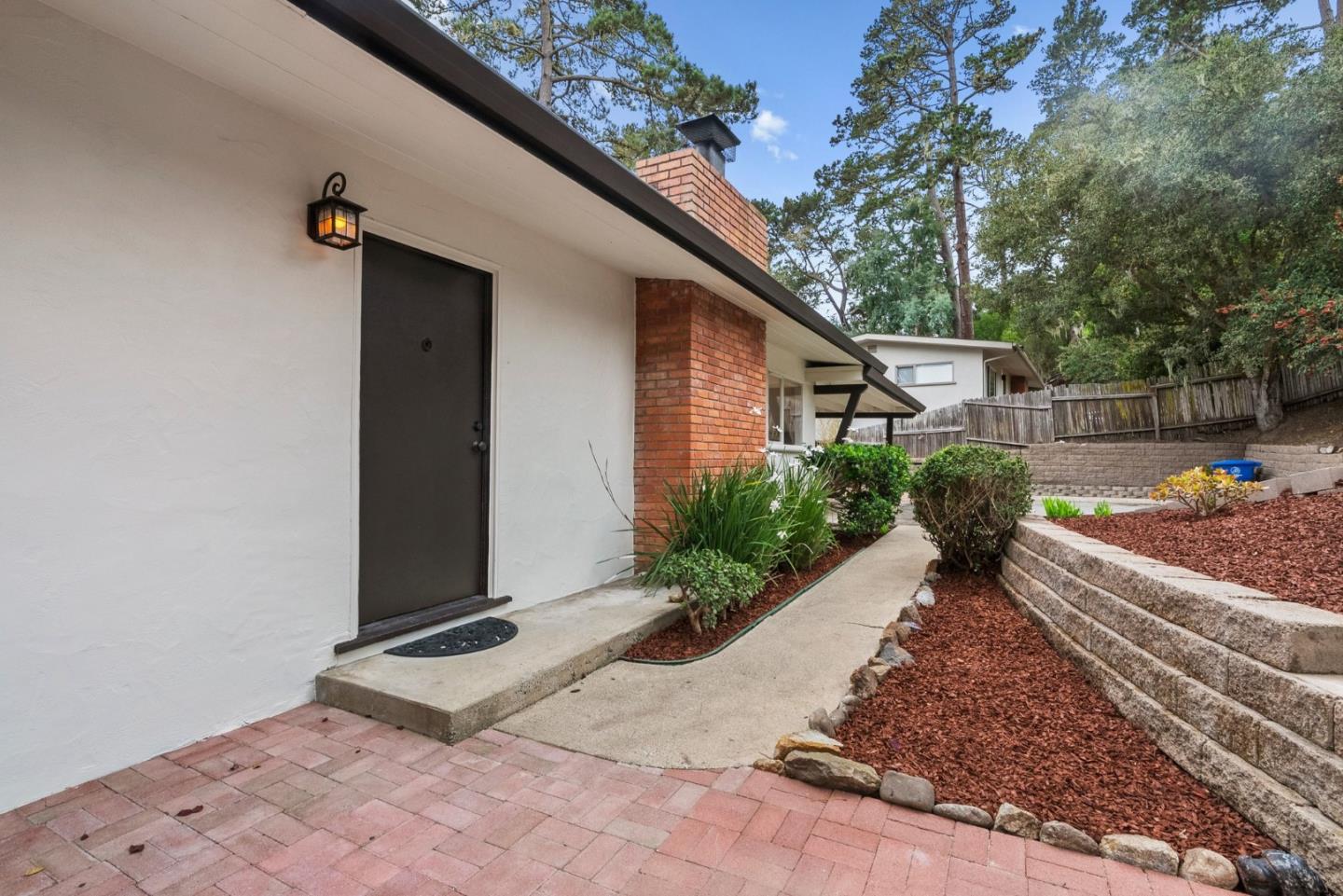 84 Cuesta Vista Drive